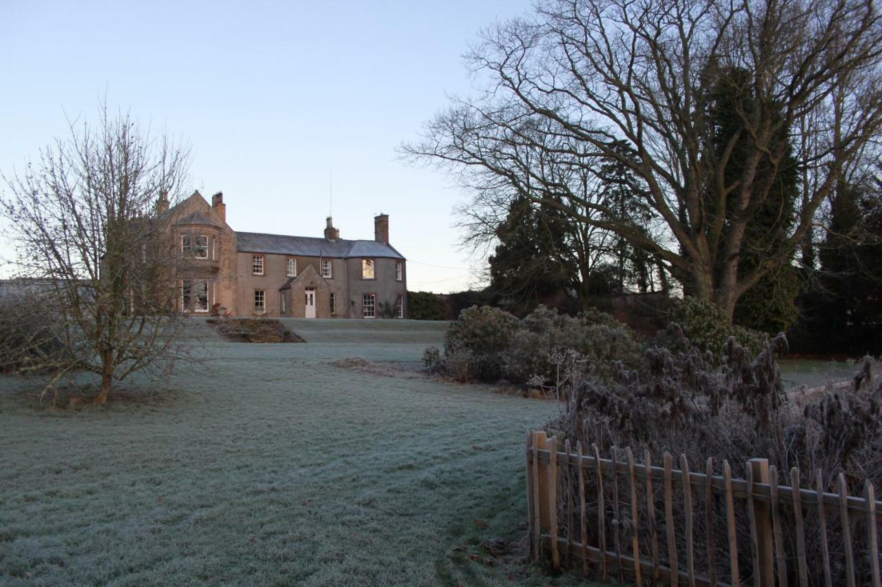 Newton Farmhouse B & B Jedburgh Exterior foto
